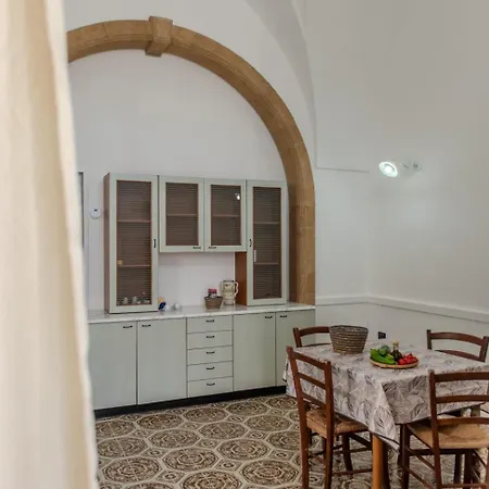 Apartman Leuca Mare Alba *